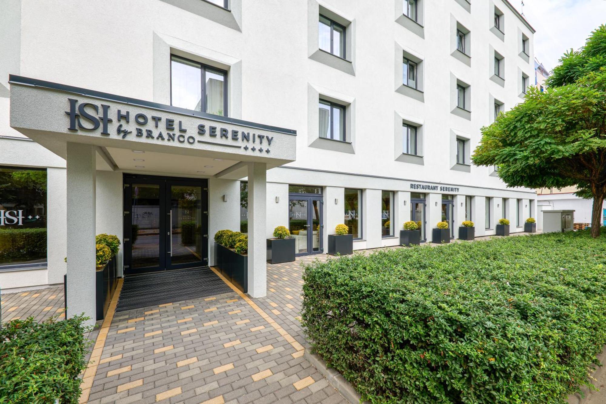 Hotel Serenity Timişoara Exteriör bild